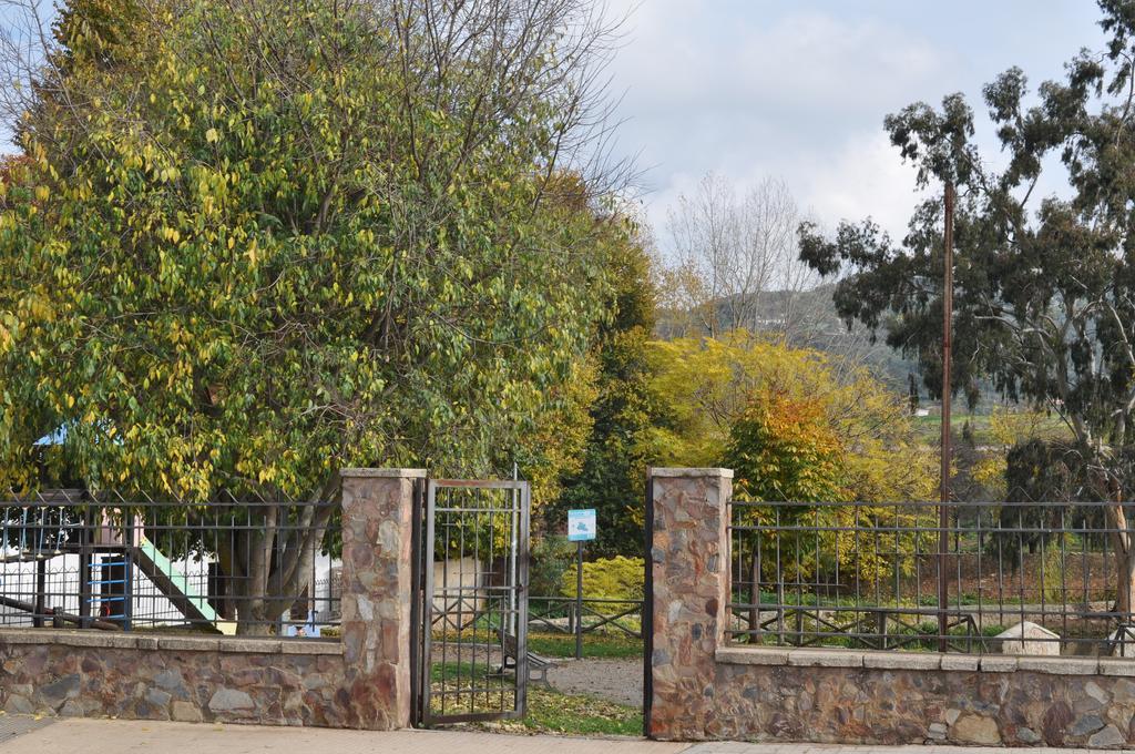 Apartamento Turistico La Ribera Del Marco Caces Chambre photo