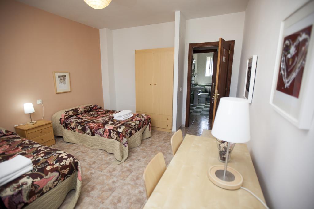 Apartamento Turistico La Ribera Del Marco Caces Chambre photo